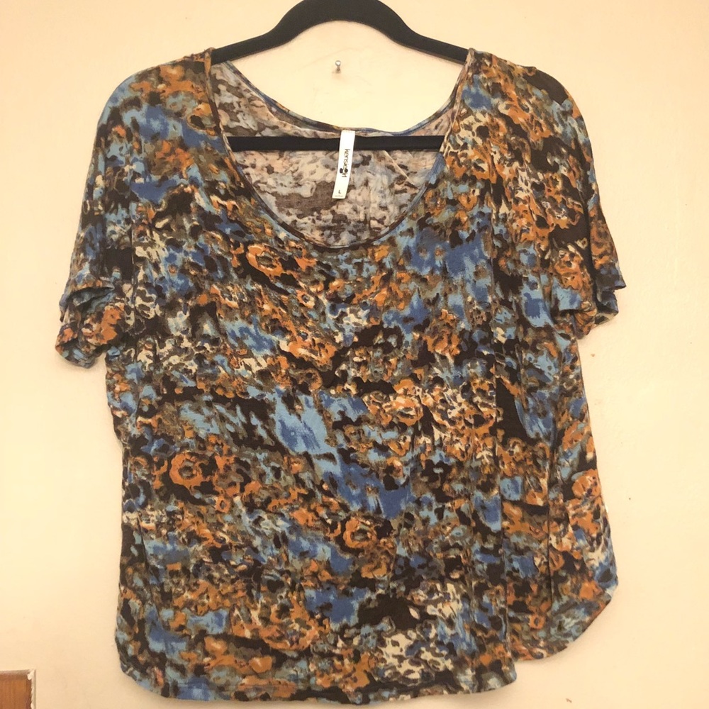 Kensie Girl Shirt (EUC)